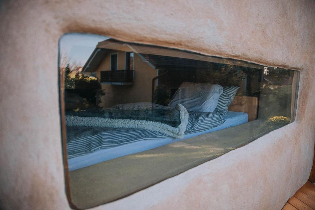 Ferienwohnung Sleeping With Bees - Tourist Farm Muha Grosuplje Exterior foto
